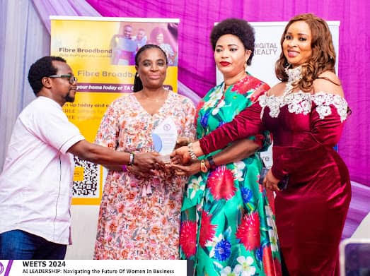 WEETS Confers Impactful Media Personality Award On Cyber Africa Editor